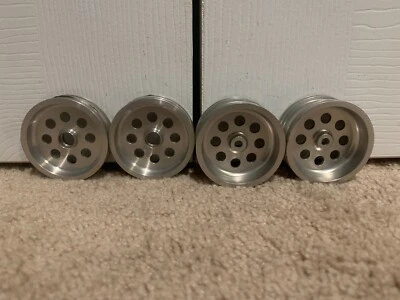 ** DURATRAX HOBBICO ** Vintage Aluminum Wheels (Kyosho, Tamiya, Team Associated) - Image 1 of 4