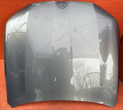 BMW 540i 530i i5 G60 serie 5 2025 capó OEM Foto 1 de 4