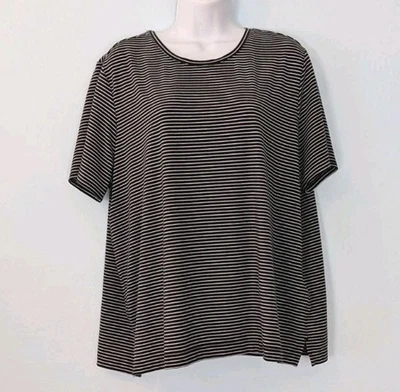 Lands End Power Performance T-Shirt Women's XL Black Pinstripe Moisture Wicking - Image 1 of 4
