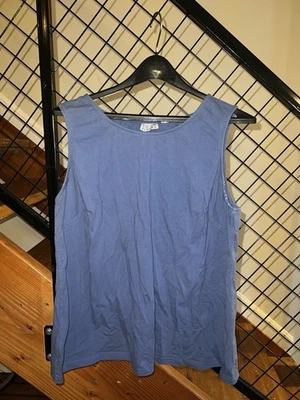 Regata elástica Joan Rivers guarda-roupa construtores gola redonda algodão tamanho 1X azul médio - Imagem 1 de 3