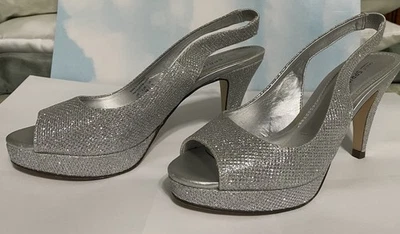 Call It Spring Womens 7.5 M Slingback Heeled Peep Toe Silver Sparkle Glitter EUC - Image 1 of 4