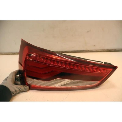 LÁMPARA TRASERA LH AUDI A1 (15-18) 8X 1.4 TDI (66KW) BER. 5P/D/1422CC 2015 Foto 1 de 4