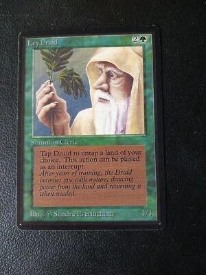 Ley Druid  Beta MTG NM - Image 1 of 2