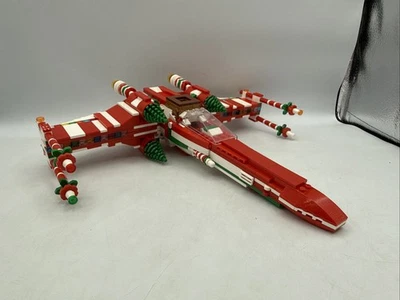 Star Wars Compatible Building Block Christmas X-Wing Fighter 733 Pcs 2025 - Image 1 of 4