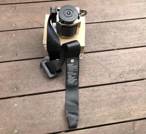 2000-2006 BMW E46 323ci 325ci 330ci M3 Front Right Seat Belt OEM - Picture 1 of 7