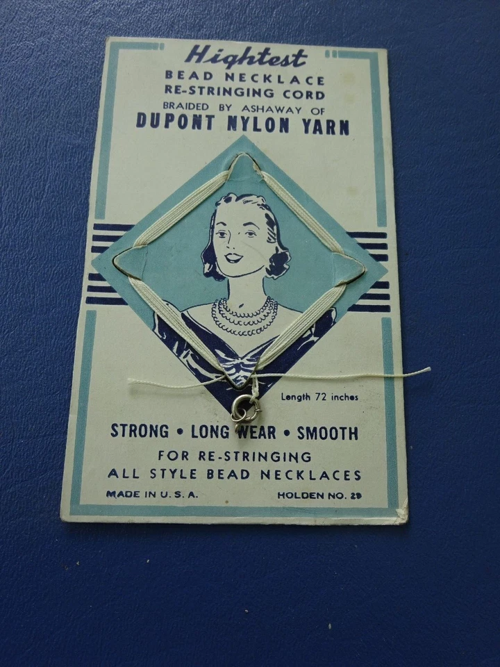Vintage Dupont Nylon Yarn Restringing Cord, New On Card, 72 Inches - Imagem 1 de 4