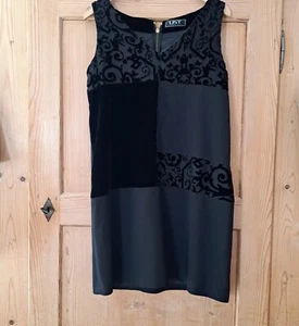LIST Boutique Bleistiftkleid/Cocktail Kleid schwarz / ital. Größe 46 - Bild 1 von 5