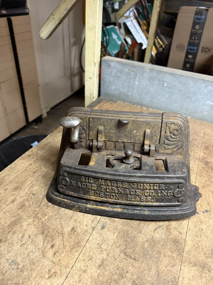 310 Magee Junior Jr Furnace Coal Stove Vent Ash Door Base Cast Iron Parts Boston - Image 1 of 4