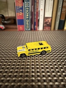 Hot Wheels S Cool Bus Yellow Redlines 1993 25th Anniversary guter Zustand - Bild 1 von 8