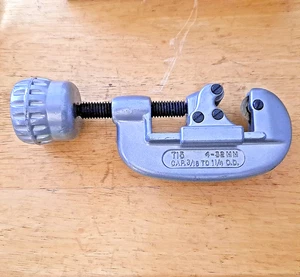 Reed 03485 T15 Copper Tubing Cutter, 3/16"-1-1/4" OD Capacity, FREE SHIPPING - Picture 1 of 6