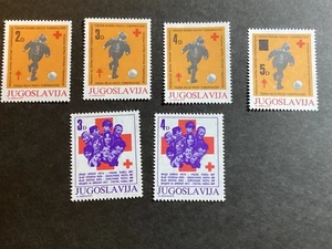 ICOLLECTZONE Yugoslavia 1988 Red Cross Issues XF NH - Picture 1 of 1
