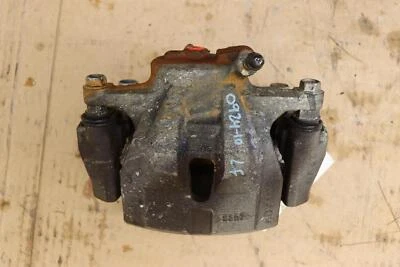 Pinza de freno delantera izquierda Toyota Corolla 2009-2019 OEM Foto 1 de 4