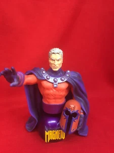 MARVEL UNIVERSE MAGNETO BUST DIAMOND SELECT TOYS BUST #903 /3000 - Picture 1 of 9