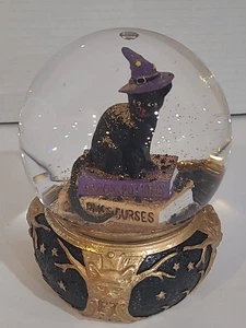 Halloween Mappamondo Acqua Gatto Nero Seduto sui Libri. Mappamondo con glitter oro.   - Foto 1 di 7