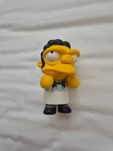 3" KIDROBOT THE SIMPSONS SERIES 2 MOE SZYSLAK FIGURE ART VINYL 1/20 RARE - Picture 1 of 3