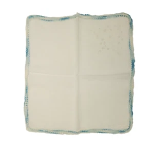 Vintage Taschentuch blau ombre Häkelbordüre weiß Blumen bestickt Ecke - Bild 1 von 7