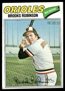1977 Topps #285 Brooks Robinson OC/EX+ - Picture 1 of 2