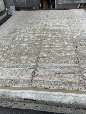 DISEÑO MEDALLÓN HECHO A MÁQUINA SUPER PERSIANN 9’ 6” X 13’ 4” SKU # 22-4232 Foto 1 de 4