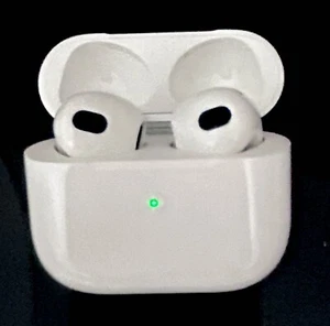 Apple AirPods Earbuds 3rd Gen with MagSafe Charging Case 100% Tested & Serial# - Picture 1 of 10