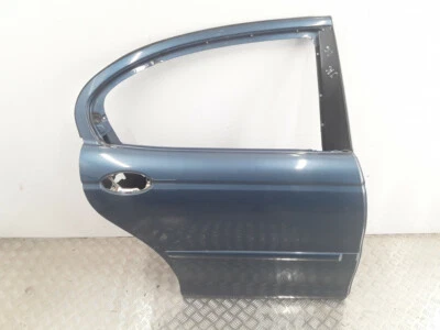 Jaguar X - Type Sedán 2004 2.5 gasolina trasero derecho puerta azul Foto 1 de 4