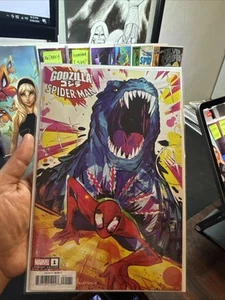 Cómics de Marvel Godzilla Vs Spider-Man #1 variante de portada de Nicoletta Baldari 4/30 - Imagen 1 de 1