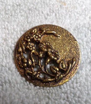 Vintage Antique Metal Pierced Picture Button FLOWER - Image 1 of 4