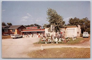 Tarjeta postal cromada His & Hers Gift Shop Souvenirs Store Onalaska Wisconsin - Imagen 1 de 3