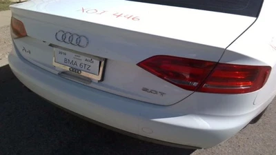 Б/у компрессор кондиционера подходит: 2010 Audi A4 2.0 класса A - Изображение 1 из 4