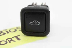 Interruptor de Alarma Volkswagen Passat Audi 4B0962109A 4B0 962 109 A 03000380 - Picture 1 of 4