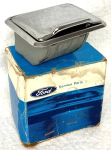 NOS 69-70 FORD MUSTANG ARMREST ASHTRAY,REAR,MERCURY COUGAR?SHELBY?NEW IN BOX!LID - Bild 1 von 5