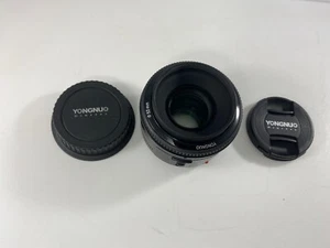 Digital Camera Lens 50mm 0.45m/1.5ft YONGNUO with Bower Tulip Rev Pro Hood 52mm - Picture 1 of 12