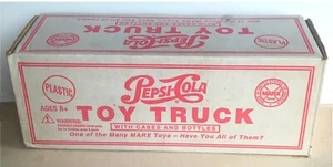 Marx Toys Camion Pepsi Cola avec casiers bouteilles en plastique 1/20ème environ - Foto 1 di 9