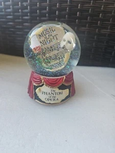 Vintage 1986 Phantom Of The Opera Snow Globe Sheet Music Rare Pre Owned Conditio - Picture 1 of 13