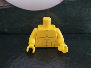 LEGO - Minifig, Torso Bare Chest with Muscles Outline - Yellow 🔥 - Picture 1 of 5