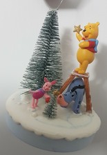 2010 Hallmark Disney's Winnie the Pooh Deck the Woods Christmas Ornament