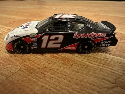 LOOSE, TEAM CALIBER  1:64, Ryan Newman 2005 (Mobil 1) Diecast - Image 1 of 3