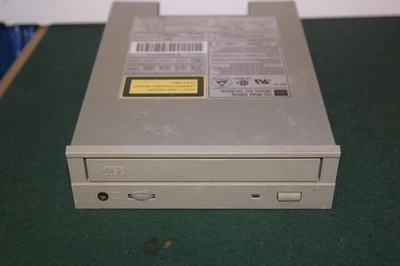 TOSHIBA XM-5302B CD-ROM DRIVE IDE PATA ATA ATAPI 1995 WORKING jumpered - Image 1 of 4