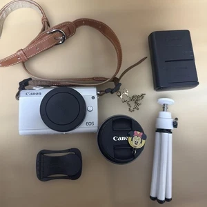 Kit de cámara sin espejo Canon EOS M100 blanco 24 MP doble píxel AF apto para viajes - Imagen 1 de 6