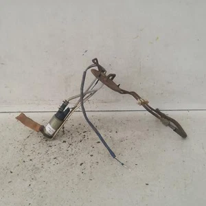 TOYOTA HILUX FUEL SENDING UNIT PETROL, 08/01-03/05 01 02 03 04 05 - Picture 1 of 5