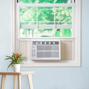Whirlpool 10,000 BTU Window Air Conditioner, 115V, WHAW101CW - LOCAL PICK UP - Picture 1 of 10