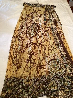 Falda envolvente con estampado de mármol Soft Surroundings talla alta grande Foto 1 de 4