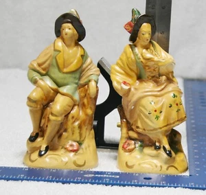 Antique Italian Chalkware Renaissance Couple Figurines 6" SMALL CHIP - Picture 1 of 9