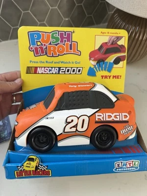 Nuevo Ertl Little Racers Tony Stewart Push And Pull Car Nascar 2000 De colección Raro Foto 1 de 4