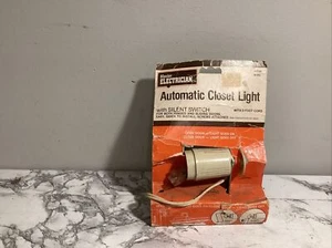 Vintage Automatic Closet Light W/ Switch - Picture 1 of 3