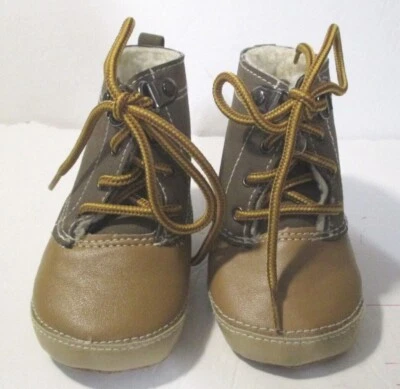 NUEVOS BEBÉS NIÑOS BEBÉ HUECO MARRÓN FALSO NIEVE BOTAS BEBÉ ZAPATOS TALLA 6-12 MESES SH2 Foto 1 de 3