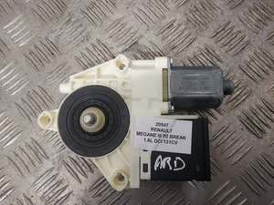 Moteur de lève Vitre Arrière Droit - RENAULT MEGANE III (3) - Réf : 827306548R - Picture 1 of 4