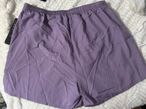 New Balance Lavender Women’s Size Large Running Shorts Lined - Picture 1 of 3