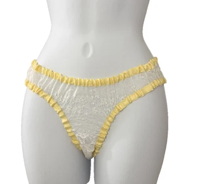 Vintage Y2K 2000s Fredericks Of Hollywood NWT Deadstock Lace Panties Small - Image 1 of 4