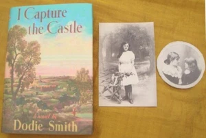 DODIE SMITH - I CAPTURE THE CASTLE - FIRST EDITION THUS with D/J - 1950 - Picture 1 of 12