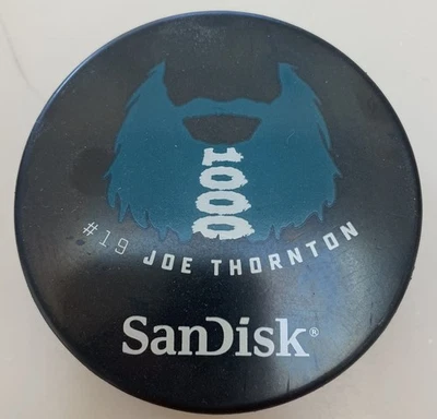 Disco Joe Thornton Patrick Marleau San Jose Sharks  Foto 1 de 4